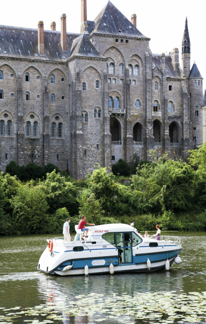 Tourisme fluvial à Sablé – Vallée de la Sarthe